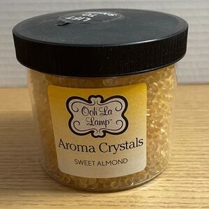 Sweet Almond Aroma Crystals for Ooh La Lamp by La Tee Da 12oz